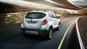 Динамичный Opel Mokka