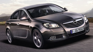 Opel Insignia - Комплектация и цена Opel Insignia