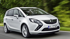 Роскошный и стремительный Opel Zafira Tourer по специальному предложению!