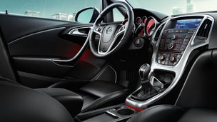 Opel Astra - Информационно-развлекательные системы