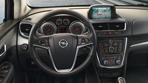 Новый Opel Mokka — рулевое колесо с обогревом