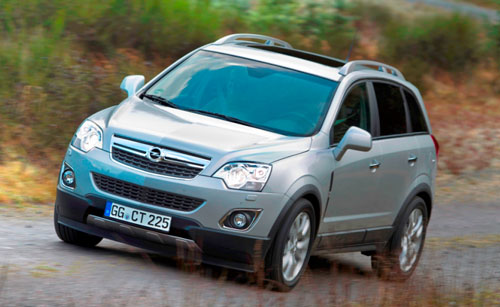 Opel Antara динамичный кроссовер, обновленный и усовершенствованный.